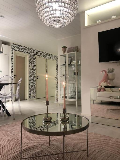 Snowcrystal Home With Jacuzzi And Sauna روفانييمي المظهر الخارجي الصورة
