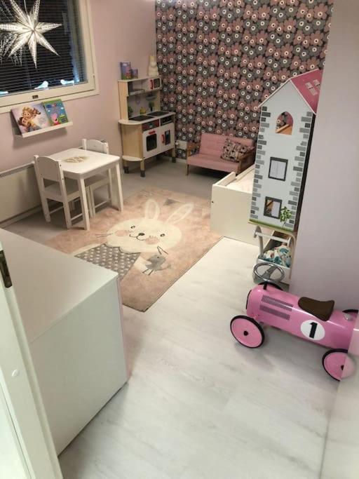 Snowcrystal Home With Jacuzzi And Sauna روفانييمي المظهر الخارجي الصورة